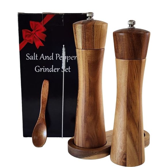 Wooden Salt and Pepper Grinder Set Salt and pepper shaker‎ - Picture 1 of 12